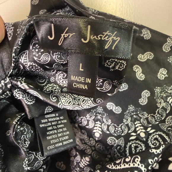 J for Justify Black White Paisley Bandana Scarf Tie Halter Top Women's Size L - Picture 3 of 3